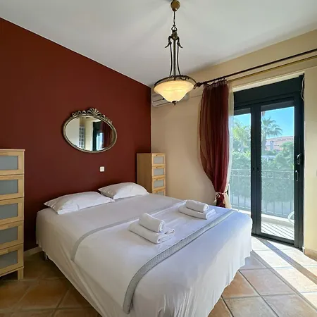 Luxury Seaside In Featuring Pool * Pefkochori