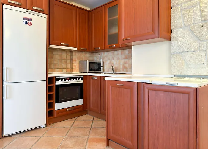 Luxury Seaside In Featuring Pool Tatil Evi *