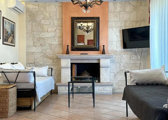 Luxury Seaside In Featuring Pool Pefkochori