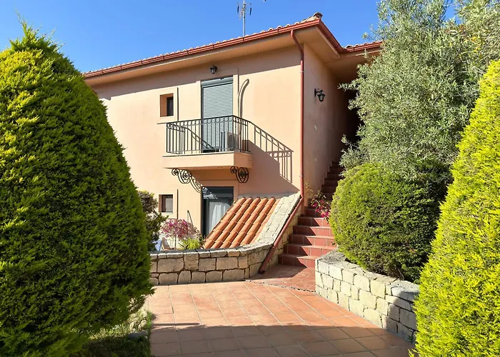 度假居 Luxury Seaside In Featuring Pool *