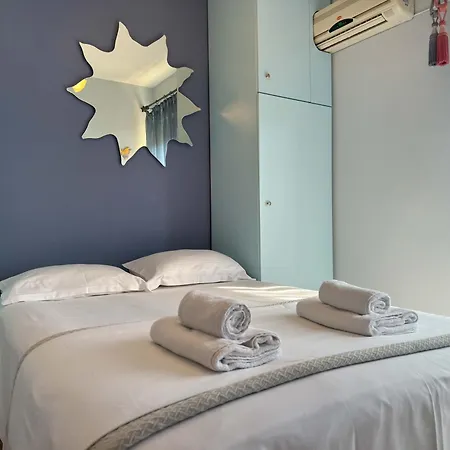 Luxury Seaside In Featuring Pool Holiday home *