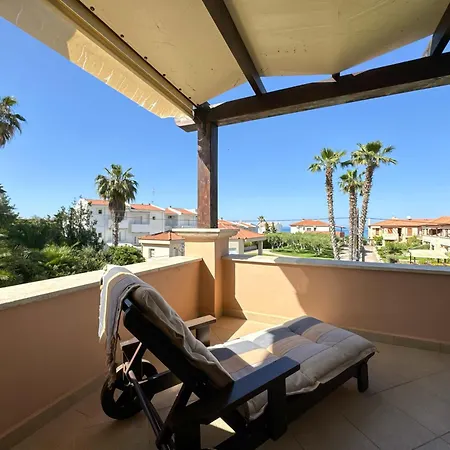 Luxury Seaside In Featuring Pool Pefkochori